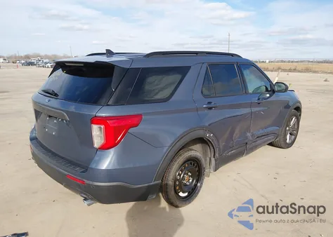 2021 Ford Explorer Xlt z USA, uszkodzony, nr VIN 1FMSK7DH9MGA33065